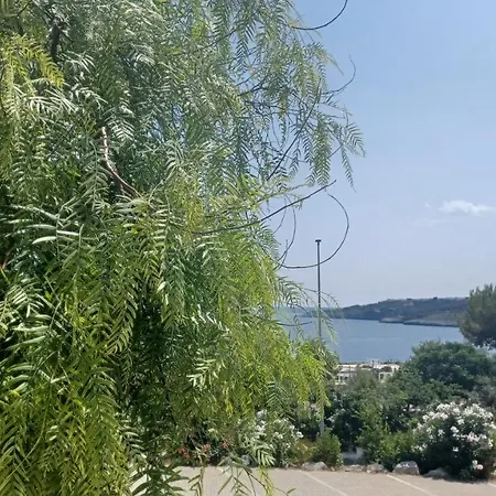 Ginevra-porto Miggiano 公寓 *