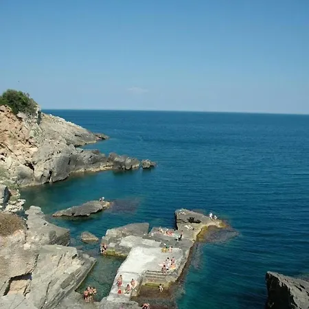 Ginevra-porto Miggiano 公寓 圣凯撒利亚温泉
